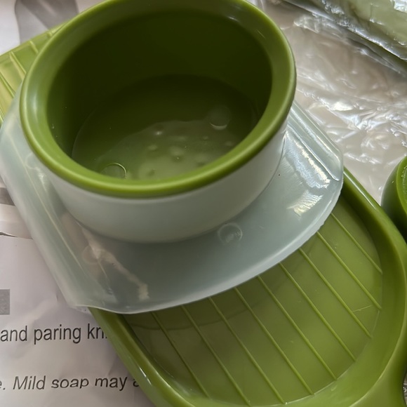 3 piece set kitchen tools: mandolin slicer, can opener and paring knife New - Picture 6 of 16